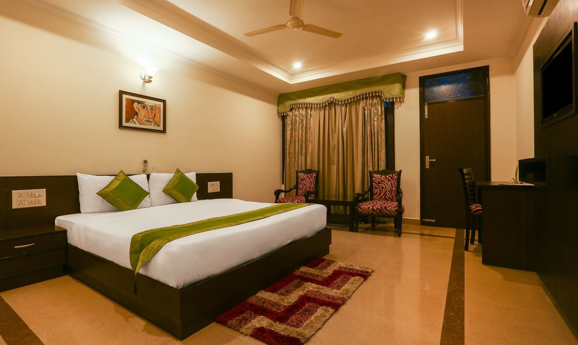 Treebo Trend Gk Conifer Hotel Dharamszala Kültér fotó