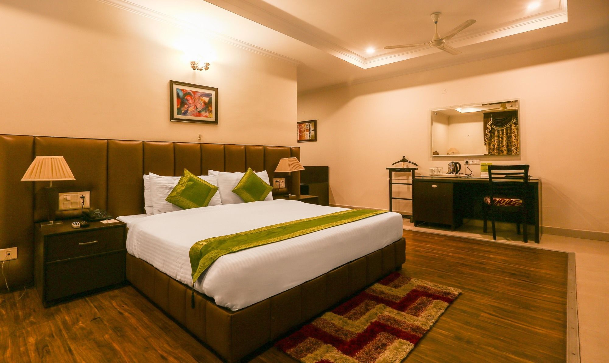 Treebo Trend Gk Conifer Hotel Dharamszala Kültér fotó